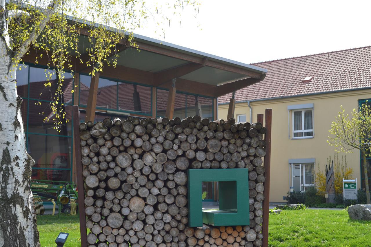Gaestehaus Der Lk-Technik Mold Exterior photo