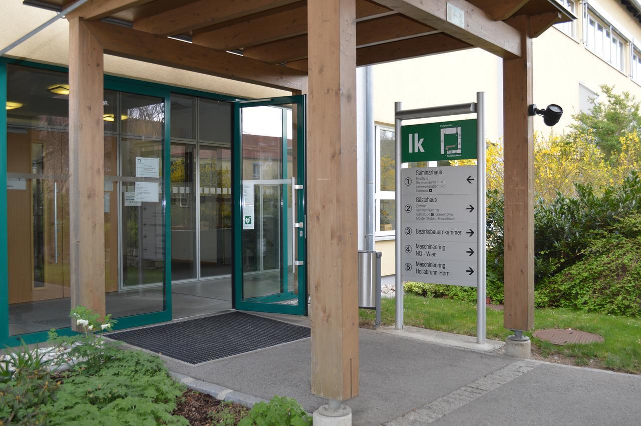 Gaestehaus Der Lk-Technik Mold Exterior photo